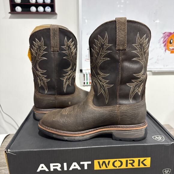 Ariat Mens Workhog Waterproof Soft Toe Western Boots 10017436 Size 11.5 EE Wide main image 8
